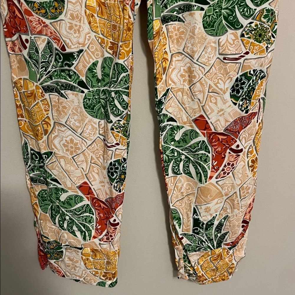 Farm Rio pants - Picture 2 of 4